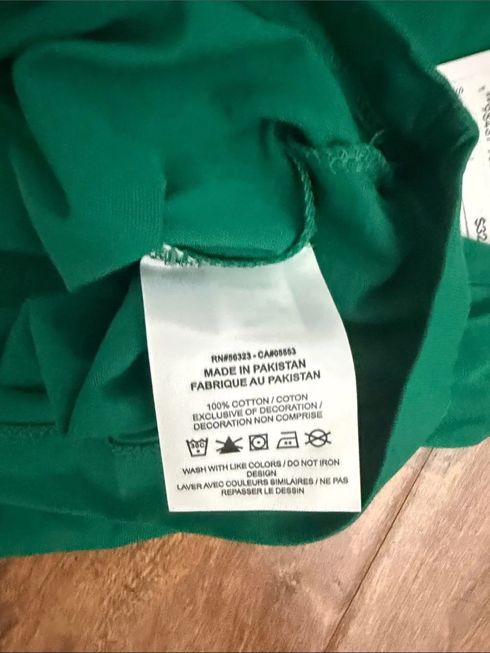 Nike Men’s Emerald Green Graphic Tee with Sneaker Logo